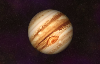 Astronomy: Impressive spectacle: Jupiter is currently...