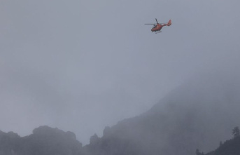 Bad weather: Hochkalter: Search for injured climber...