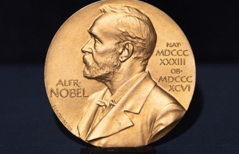 Awards: Nobel Prize in Literature: Ukraine, Rushdie,...