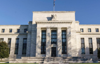 Economy: Fed raises key interest rate - global debt...