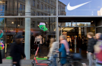 Sporting goods manufacturer: Nike goes into the Christmas...