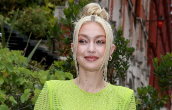 Chin Bangs: The stars love this pony trend