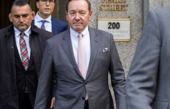 US Justice: Jury acquits Spacey of sexual assault...
