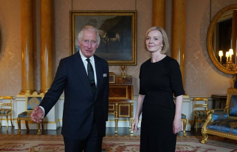 On the advice of Liz Truss?: King Charles is not coming...