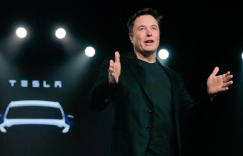 Pioneers in electromobility: Tesla's recipe for...