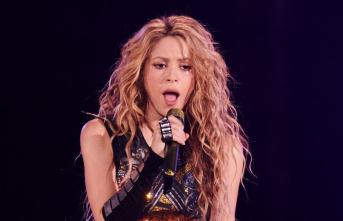 Shakira: Is she singing about her breakup with Piqué...