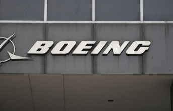 Aircraft construction: Boeing posts another loss of...
