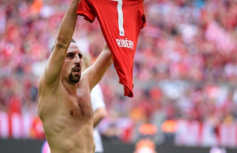Ex-Bayern star stops: "Servus, legend!":...