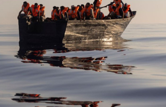 Aid: More than 30 migrants rescued in the Mediterranean