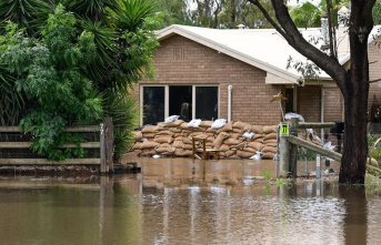 Flood: More dead in dangerous storms in Australia
