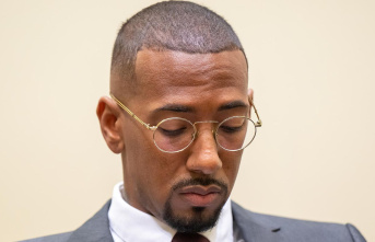 Incident during the process: Boateng security filmed...