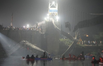 Disaster: More than 140 dead when suspension bridge...