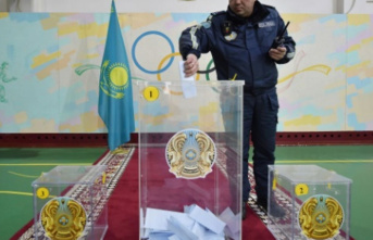 Incumbent Tokayev faces clear victory in Kazakhstan's...