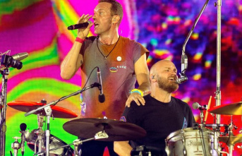 British band: Coldplay give record concert in Buenos...