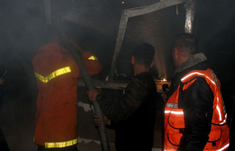 Accident: civil defense: More than 20 dead in fire...