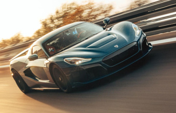 Almost 2000 hp: 412 km/h in an electric car: The Rimac...