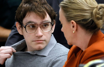 Trial: Jury rejects death penalty for Parkland gunman...