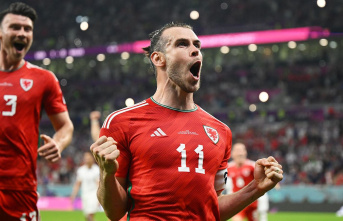 World Cup Qatar, Day 2: Gareth Bale saves point for...