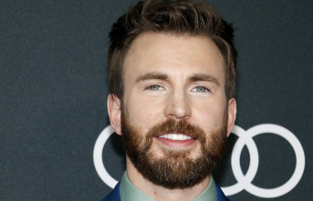 Chris Evans: Is the 'Sexiest Man Alive'...