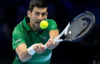 Year-end: Djokovic reaches for the title and record...
