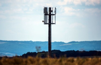 Telecommunications: Closing dead spots takes longer...