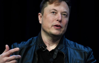 Twitter: Musk celebrates usage records as employees...