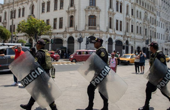 Demonstrations: Peru declares a state of emergency...