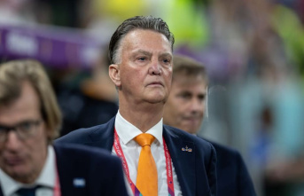 van Gaal hints: He might be available for this coaching...