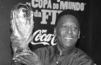 Pelé: Funeral in his hometown of Santos