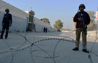 Conflict: Military ends hostage-taking in Pakistani...