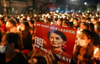 Suu Kyi in Myanmar sentenced to an additional seven...