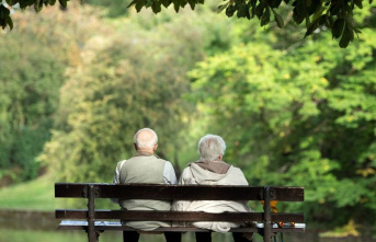 Population: People in Germany are increasingly retiring...
