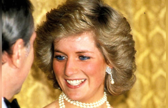 Princess Diana: This special piece of jewelry is for...