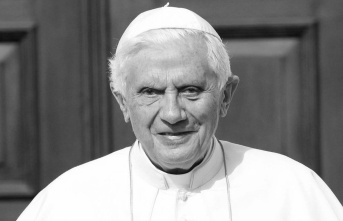 Pope Benedict XVI: The first and the ZDF change their...