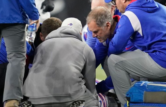 After cardiac arrest in NFL: Buffalo Bills: Hamlin...