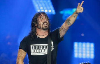 After drummer's death: Foo Fighters want to continue...