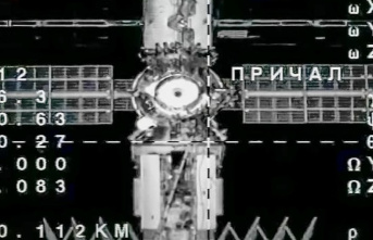 Space travel: Russian-American mission: Soyuz capsule...