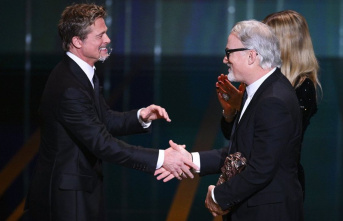 Brad Pitt presents David Fincher with an honorary...