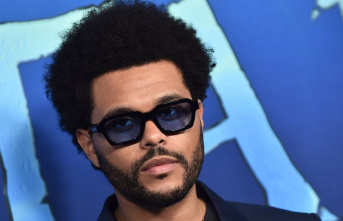 The Weeknd: Musician sets Spotify record