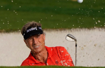 Golf idol: 45th victory on senior tour: competition...