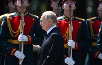 Mutiny in Russia : Putin, the gracious one - how the...