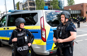 Hamburg: Police discovered a large arsenal of weapons...