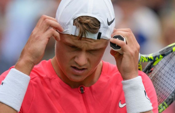 US Open: Young tennis star Rune is eliminated in round...