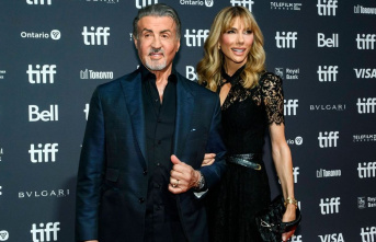 Sylvester Stallone and Jennifer Flavin: Elegant couple...
