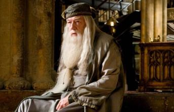 Dumbledore actor Michael Gambon: “Harry Potter” stars remember him
