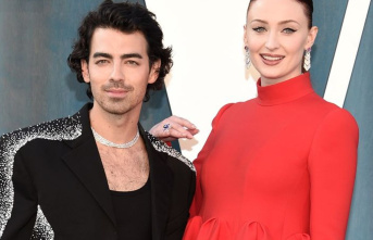 People: Sophie Turner demands that Joe Jonas return the children
