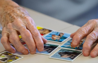 Protection against dementia: How the risk of Alzheimer's...