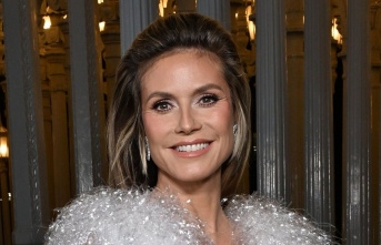 Heidi Klum on a romantic vacation: She shows a topless...