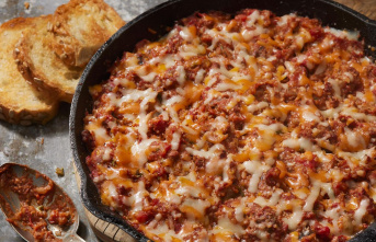 Hearty enjoyment: Simple after-work recipe: Delicious casserole with rice, minced meat and cheese