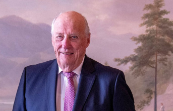King Harald of Norway: He needs a temporary pacemaker